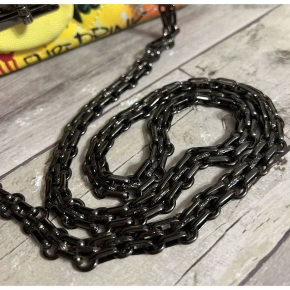 Graffiti Quilted PurseāColorful 10ā - Picture 4 of 14